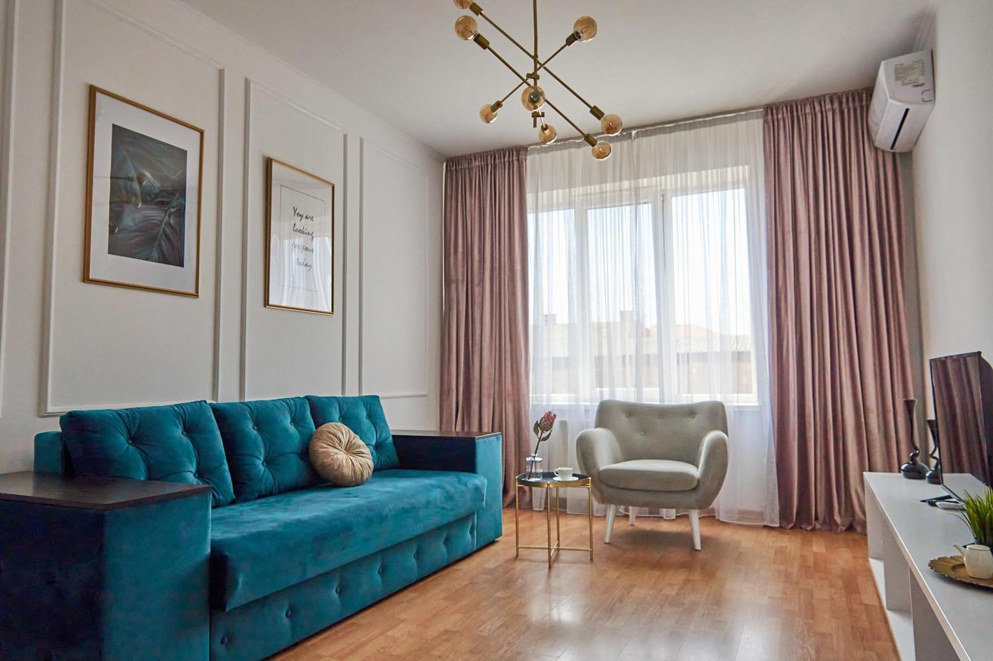 Lux Apartment Mukacheve Exterior photo